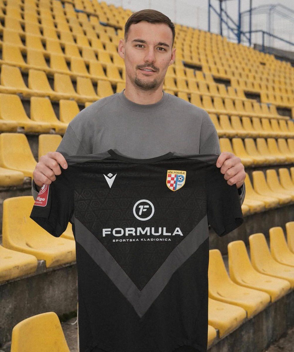 Ma_Moro1's tweet photo. Filip Milović novi je igrač Posušja
#HNL #samohnl #hnlludilo #Posušje #transfer #WWinBiH
insta: hnl_navijackazona🤝🏻 https://t.co/niaoZ0L76j