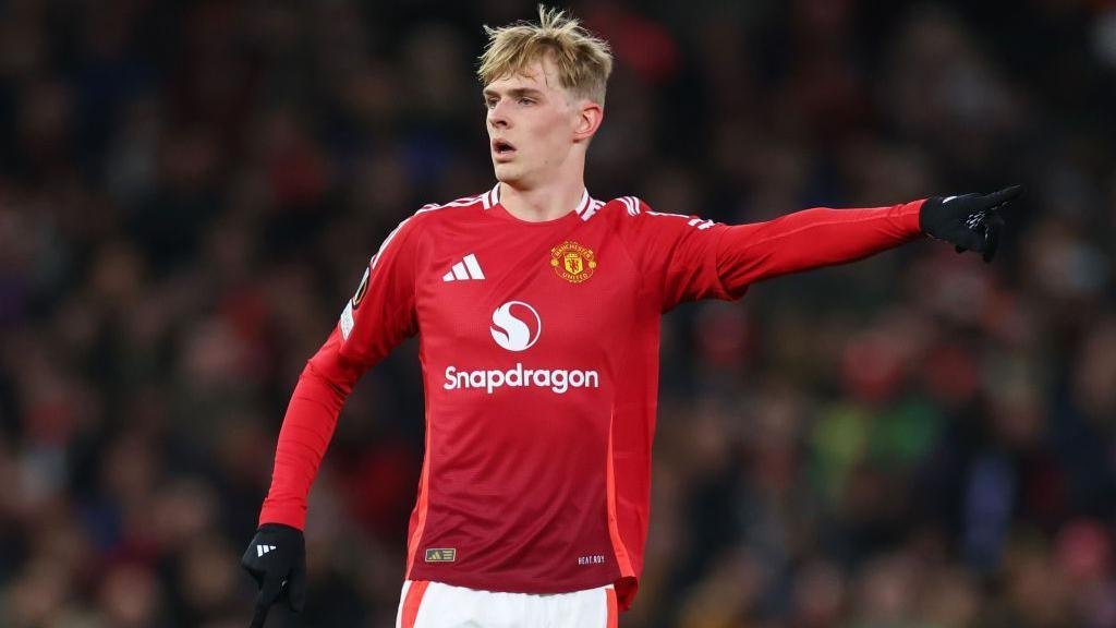 ✍️ 3 decent signings are heading Hull City's way!

- Paddy McNair
- Kieran Dowell
- Toby Collyer

#hcafc