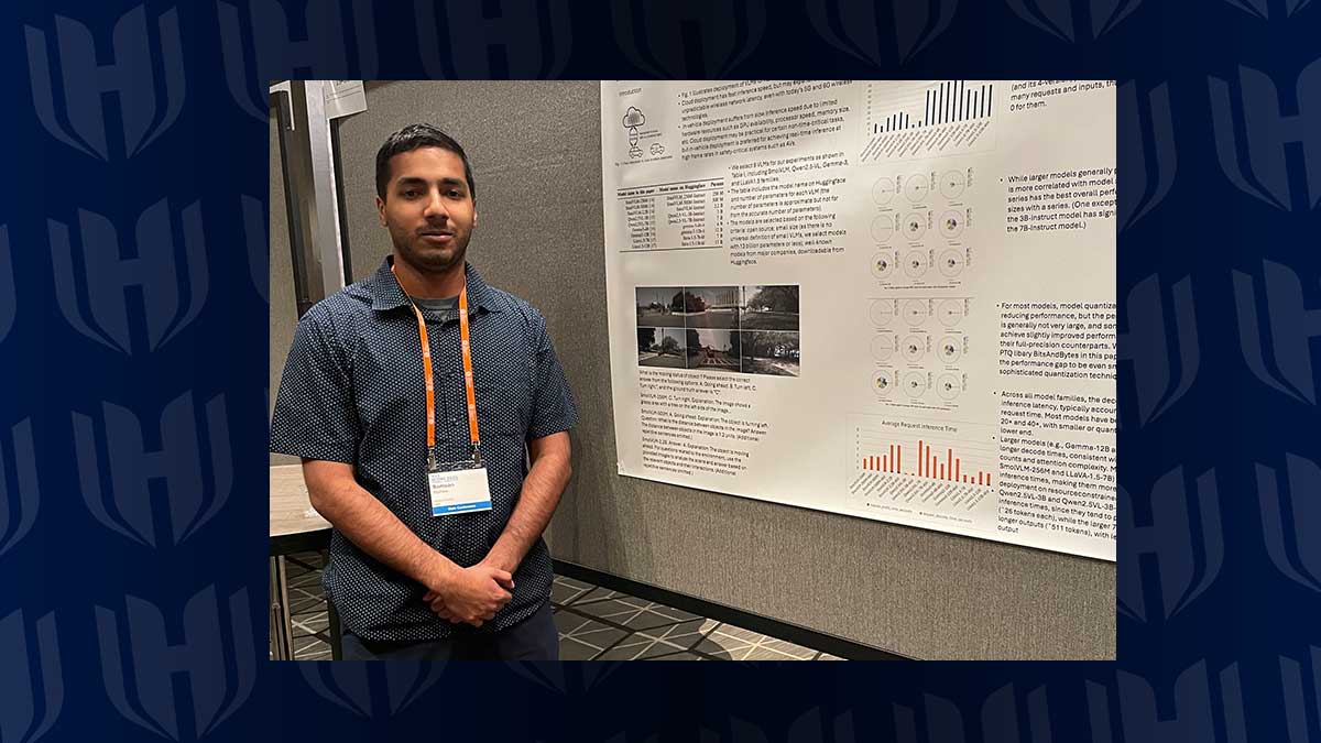 Computer engineering major Samson Mathew ‘27 represented Hofstra when he presented original research at the Institute of Electrical and Electronics Engineers International Conference on Data Mining, in Washington, D.C. 🖥️ 🦁

news.hofstra.edu/2026/01/21/hof…