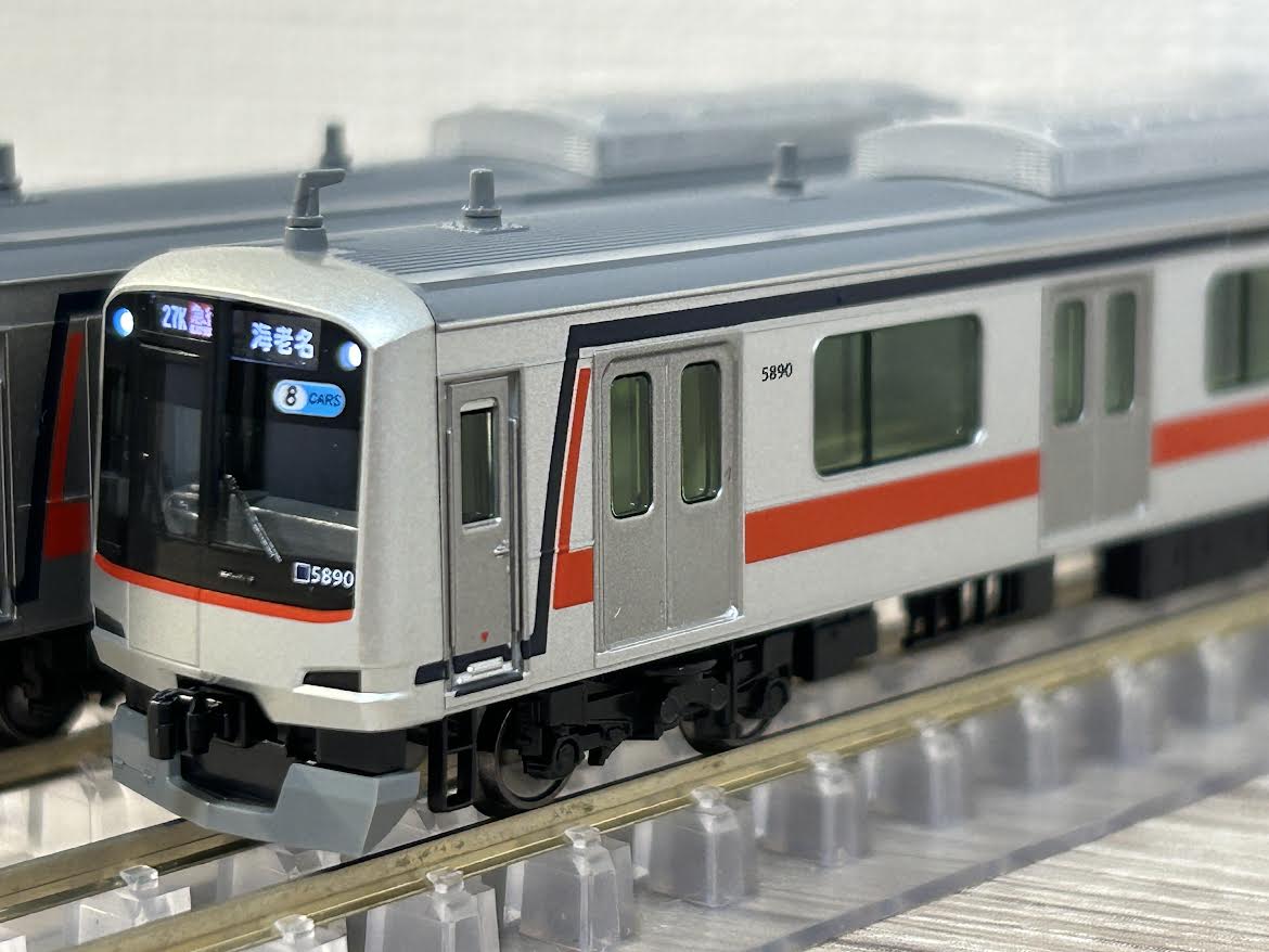 KATO東急5080系を2本購入致しました！ 屋根の独特なアンテナ配置や