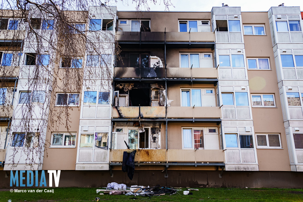 Uitslaande brand in flatwoning Schiedam