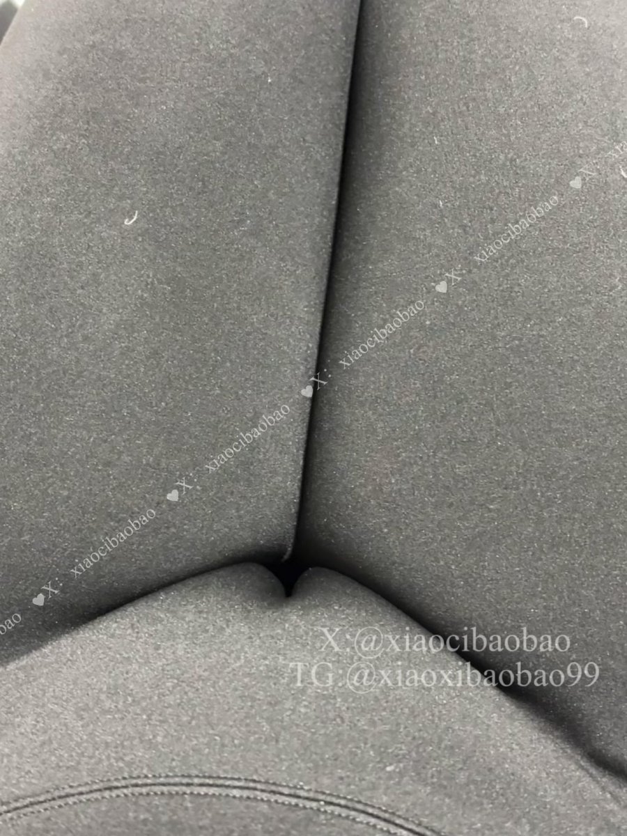 有奖竞猜一下穿内裤了吗(o^^o)

<a href="/wqganenshi_/">有稿投😁</a> <a href="/liaoyiansheng/">撩意暗生</a>