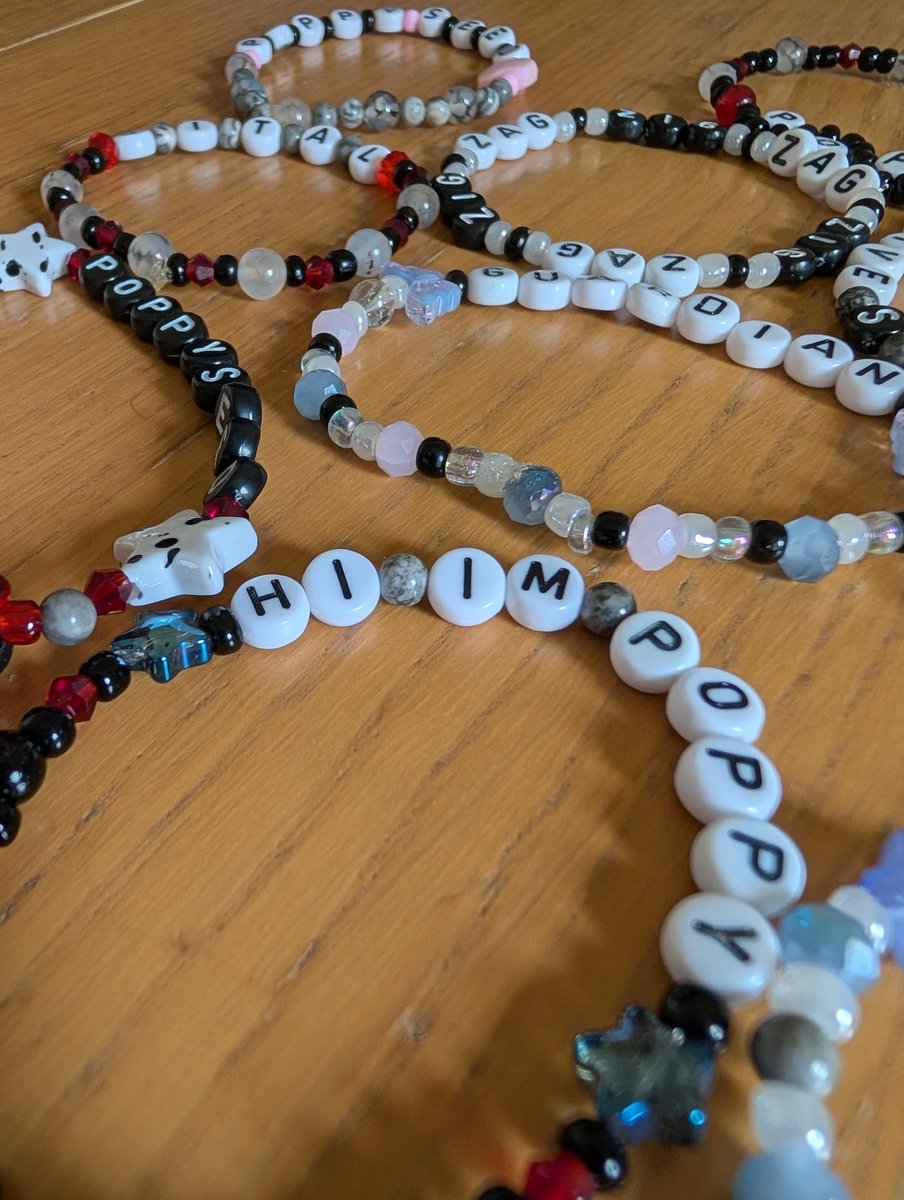 TatumsDollhouse's tweet photo. Made some bracelets for the Poppy show 🖤 #impoppy #poppy #poppyseed https://t.co/jmz4SXmCYX