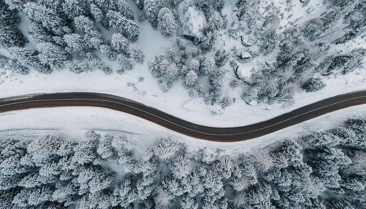 Jeep_UK's tweet photo. There’s something so magical about these shots by @umbertotr ✨ We can almost feel the frosty air ❄️

#Jeep #JeepRenegade #Freedom #JeepLife https://t.co/u7xEPtO3gk