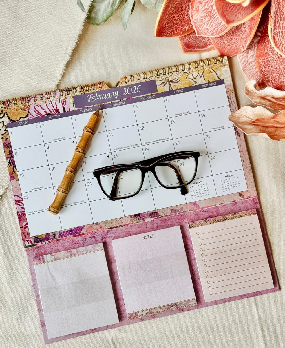 LangArtwork's tweet image. "Our creativeness is forever yearning to discover + experience something extraordinary✨"- Artist of the Month, Patina Vie

Shop Here:  ow.ly/24Ma50Y0fub

#langartwork #creativeness #experiences