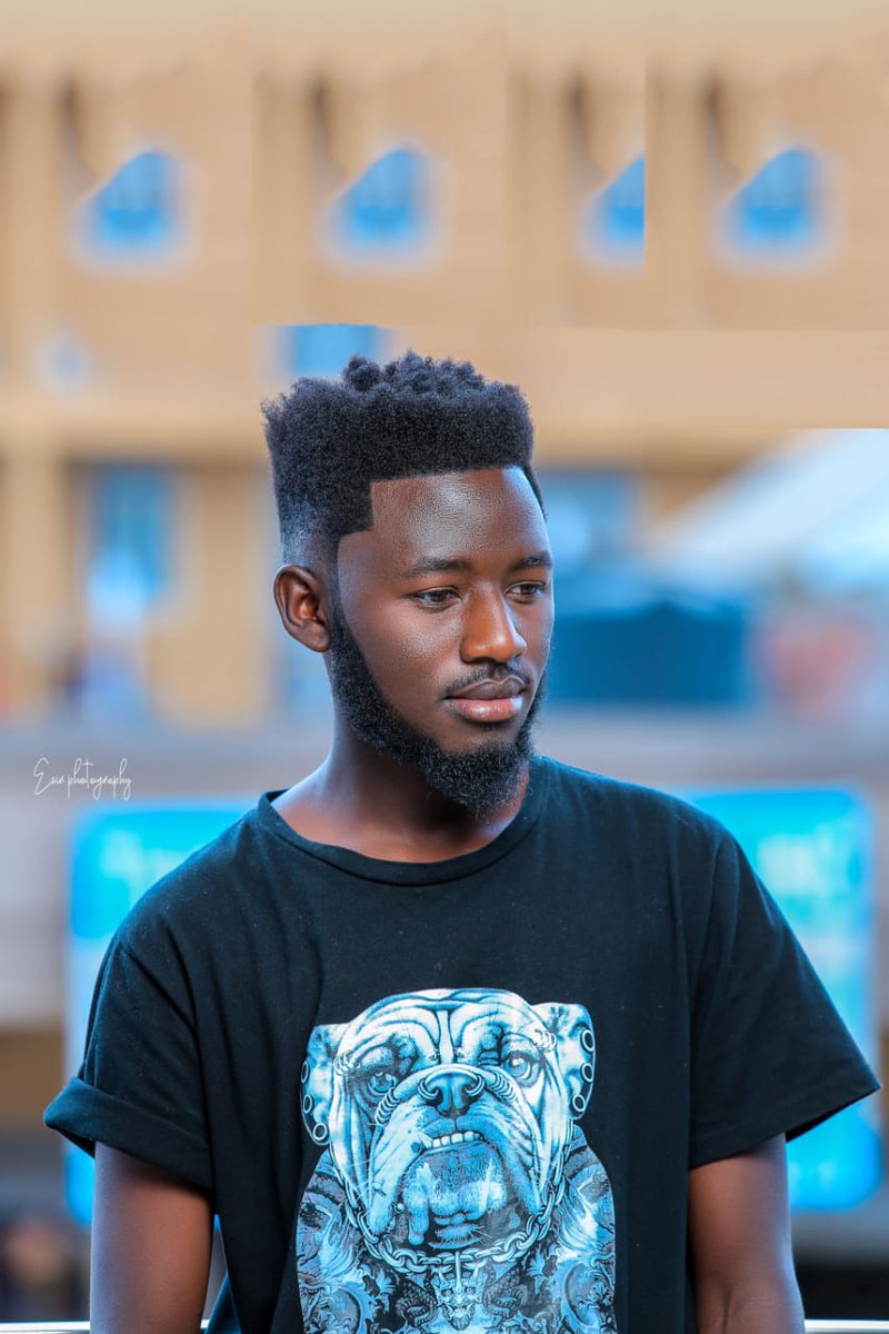 hillsfmkabale's tweet photo. Expect trending stories, heated conversations and throw back hits on the #Hillsfmdaybender with @McAustinz || @arinaitwetasha powered by @AquafinaUganda
listen live https://t.co/YJcyobBfFV
#Enricheddrinkingwater
#freshhitsforkigezi
#takingyoutothetop https://t.co/GJgbsTMXvJ