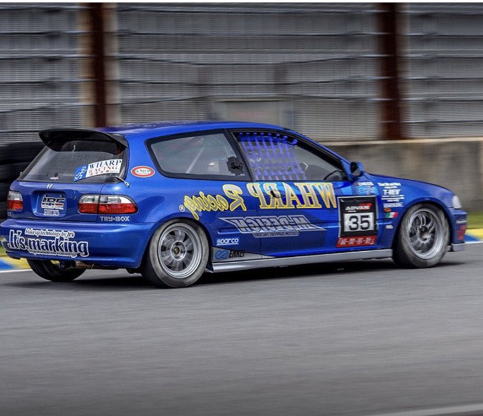 osakaautomesse's tweet photo. 大阪オートメッセ2026 出展社情報
【WHARP RACING】
伝説の環状族！全てがここから始まった！

ナニワトモアレでもお馴染み大阪を代表する環状族！
来年45周年を前に一足早くお披露目！来年は待望のグッズ販売も行いますのでお楽しみに！ https://t.co/Oyb7lu0fl8