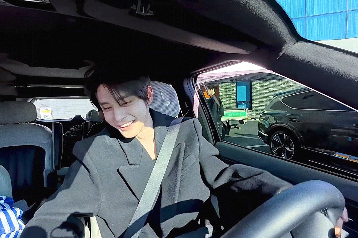 moon_light_1214's tweet image. 🎮🚗