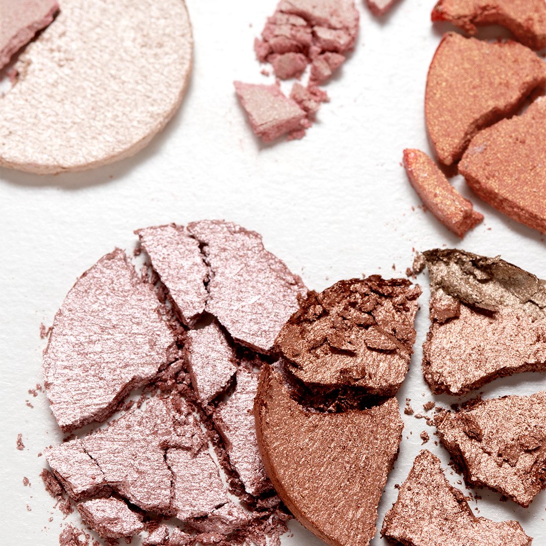 StarStruckbySL's tweet image. What’s your mood today? Swipe to check out.
shorturl.at/jxnsO
.
#eyeshadow #sunnyleone #eyepalette #makeupbysunnyleone
