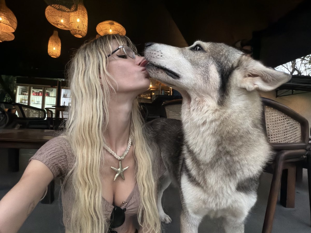 fetching_butter tweet media