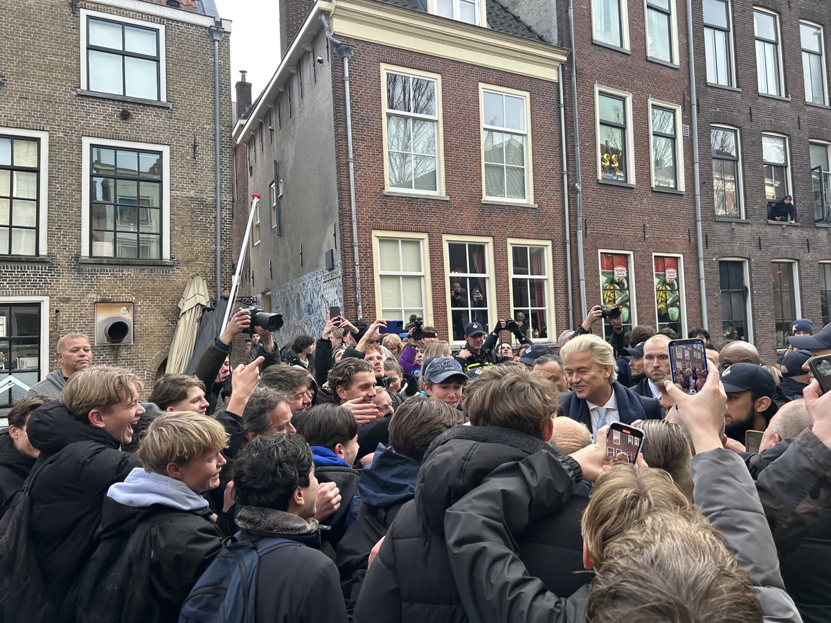 Alexander van Hattem tweet media