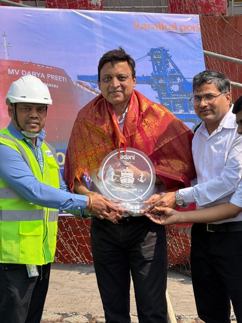 Chellshiphk's tweet photo. A Proud Moment for Chellship at Karaikal Port 🚢

We are honored to announce that our vessel was recently felicitated by the Adani Ports management at Karaikal Port. The ceremony was led by the Harbour Master and members of the Senior Management team. https://t.co/wcj1YNIbeG