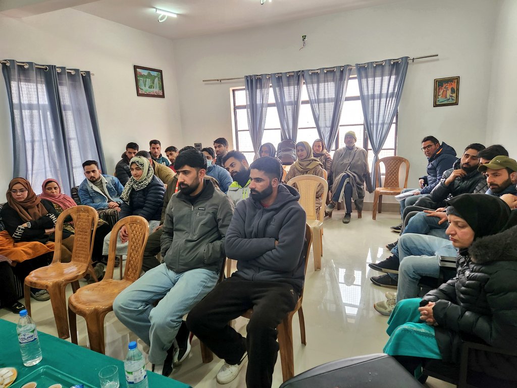 Asst Labour Commissioner Kupwara tweet media