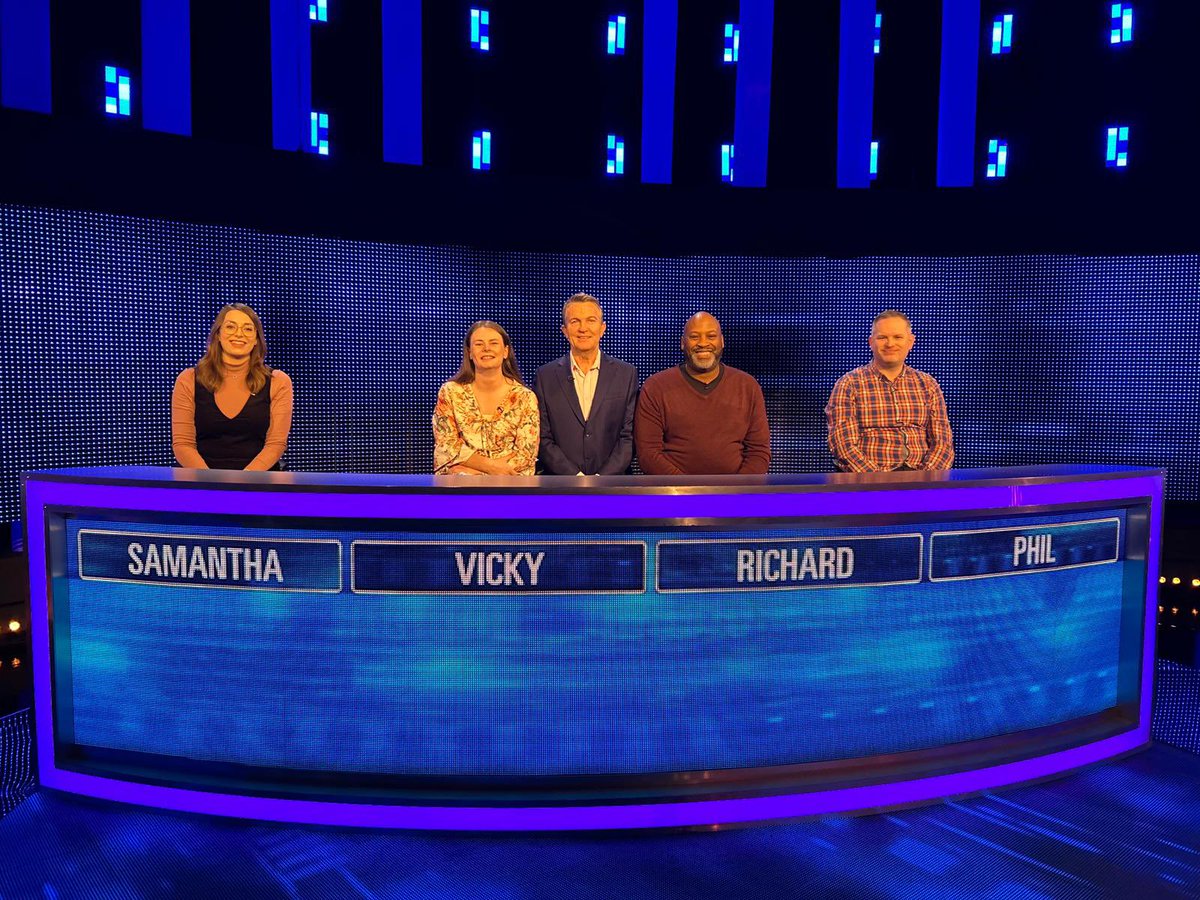 Tonight at 5pm!
I’m on <a href="/ITVChase/">The Chase</a> 
#TheChase 

Tune in!