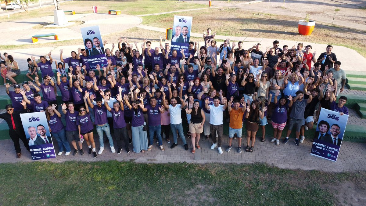 El trabajo de todos los días no empieza hoy: hoy lo reafirmamos.
Con compromiso, con presencia y con la convicción de seguir construyendo el Maipú que queremos.
𝑬𝑳 𝑻𝑹𝑨𝑩𝑨𝑱𝑶 𝑫𝑬 𝑻𝑶𝑫𝑶𝑺 𝑳𝑶𝑺 𝑫𝑰𝑨𝑺 𝑯𝑶𝒀 𝑳𝑶 𝑹𝑬𝑨𝑭𝑰𝑹𝑴𝑨𝑴𝑶𝑺 𝑱𝑼𝑵𝑻𝑶 𝑨 𝑽𝑶𝑺.