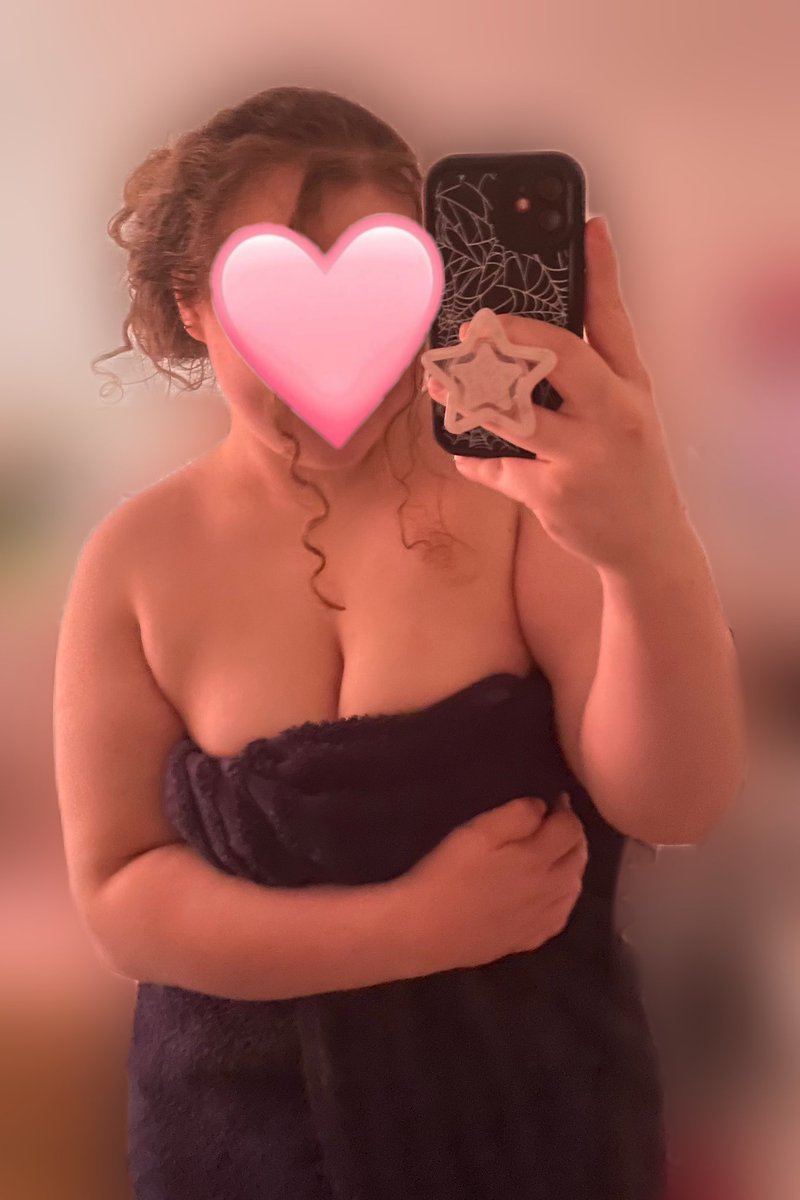 good morninggg bb (well afternoon now🤭) 

#nsfw #nsfwtwt