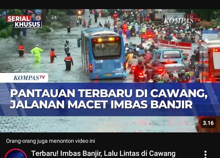 indepenSumatera's tweet photo. Langsung Breaking News bertubi-tubi 👏👏

Kepada seluruh rakyat Jakarta, awak turut berduka cita atas musibah banjir yang melanda. Semoga cepat pulih, dan semuanya kembali normal secepatnya.

Namun, kepada TV berlabel “TV Nasional”, kalian ini brengsek sekali! Kek anj....lah 😡
Tidak punya sikap adil terhadap seluruh wilayah Indonesia.

Buat apa pakai label “Nasional” kalau pemberitaannya pilih kasih 
Lebih baik pakai label TV Daerah daripada mengaku nasional tapi tingkahnya diskriminatif. WTF