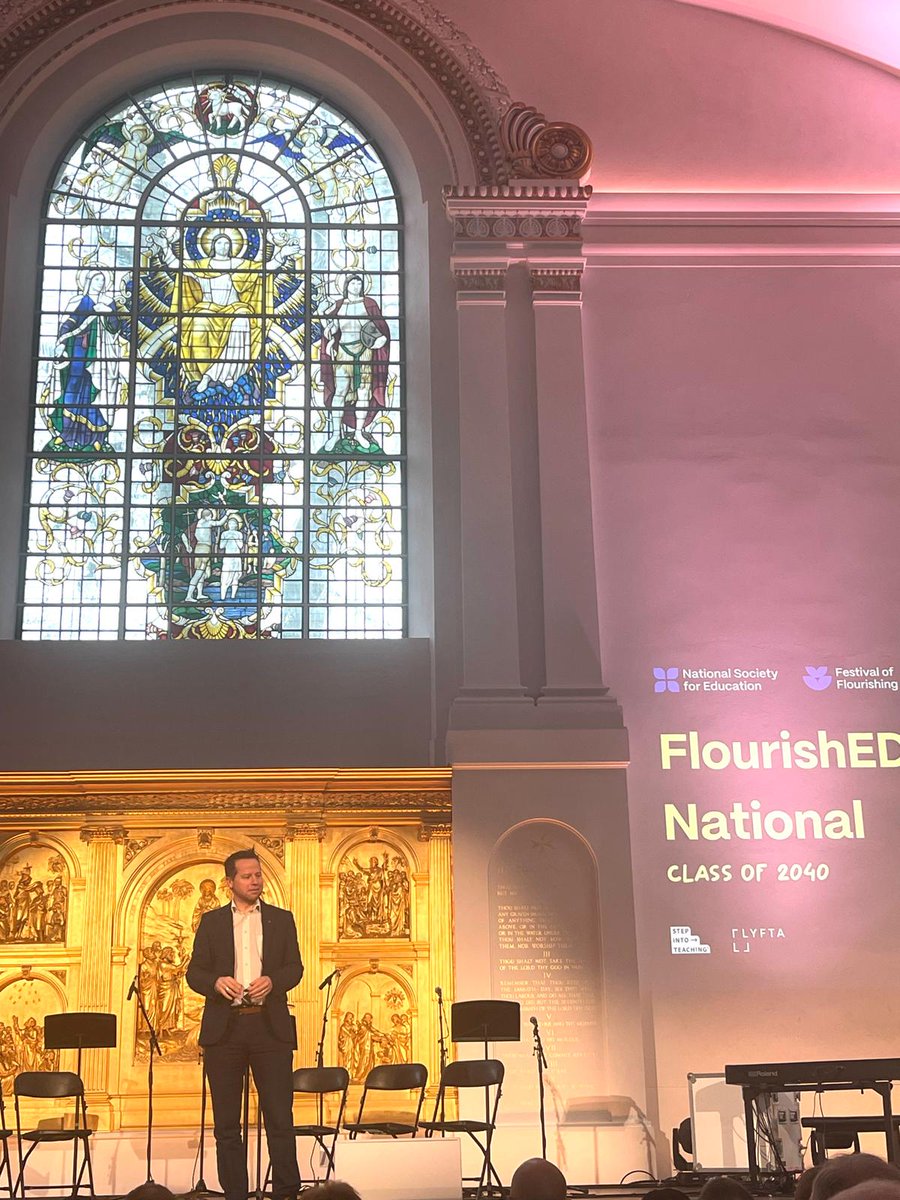 St Matthew's CE Primary School Redhill tweet media