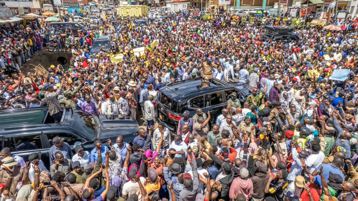 WilliamsRuto's tweet photo. We are changing the face of Meru and turning the town into a modern city through the construction of a KSh3 billion bypass development that will reduce congestion in the town.

In addition, the construction of Nithi Bridge will commence in February 2026, an investment worth KSh7 bilion that will ease the incidents of fatal accidents along the Tharaka-Nithi-Meru border.

Addressed the people and traders of Makutano town in Meru after presiding over the NYOTA Business Start-Up Capital disbursement project at Kinoru Stadium.

We have also committed to elevate Meru Teaching and Referral Hospital to a Level VI facility to guarantee quality, accessible and affordable medical care to the residents of the county and the region.