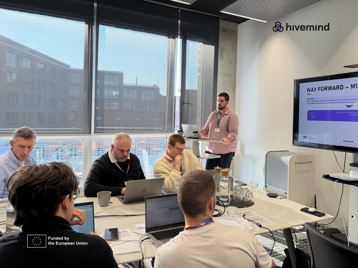 HIVEMIND tweet media