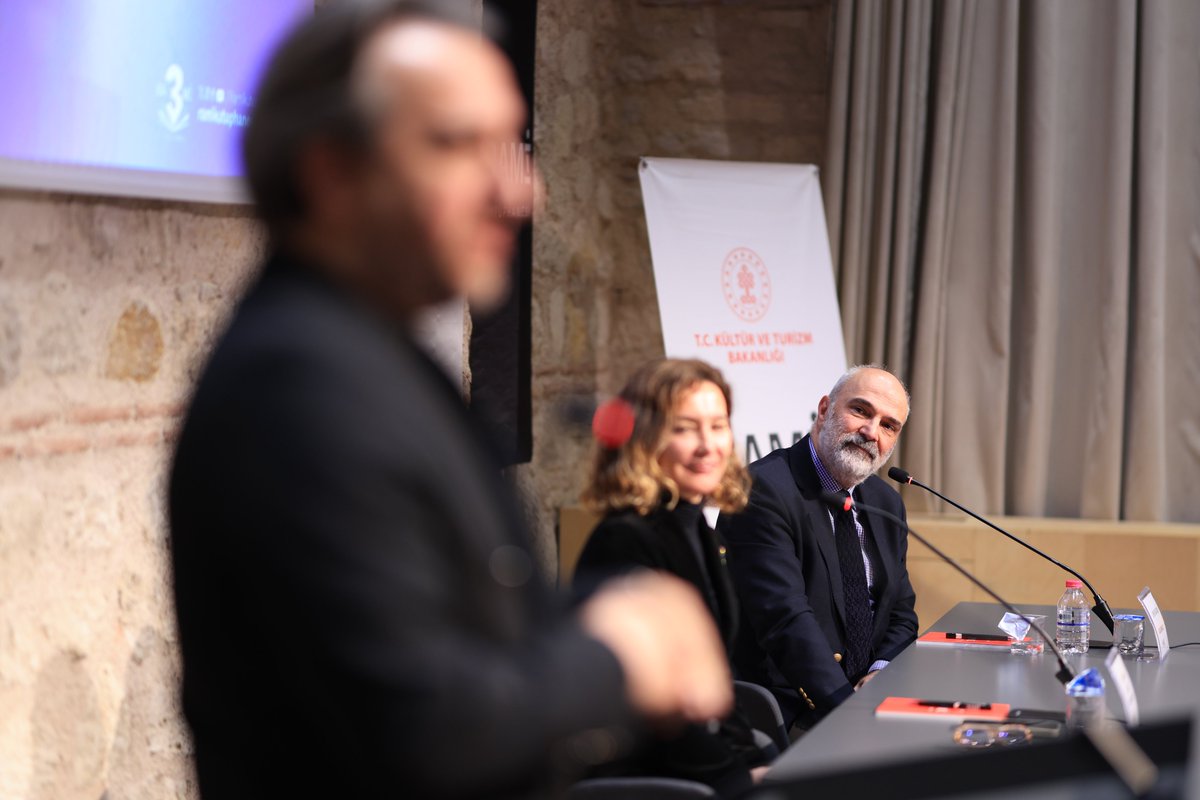 dusuntasin's tweet photo. Girişim ve Mentor Ligi Kurucusu Ufuk Batum’un ilham verici deneyim paylaşımları ve Dr. Hülya Bulut’un derinlikli moderasyonu ile; girişimcilik ekosisteminin dinamiklerini, inovasyonun dönüştürücü gücünü ve geleceğe dair yeni perspektifleri birlikte ele aldık. https://t.co/hpaySiZiTE