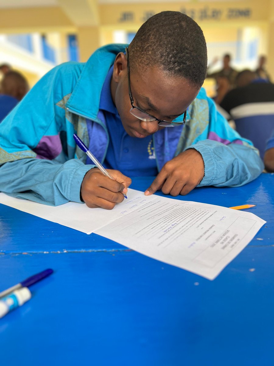 Be Like Brit tweet media