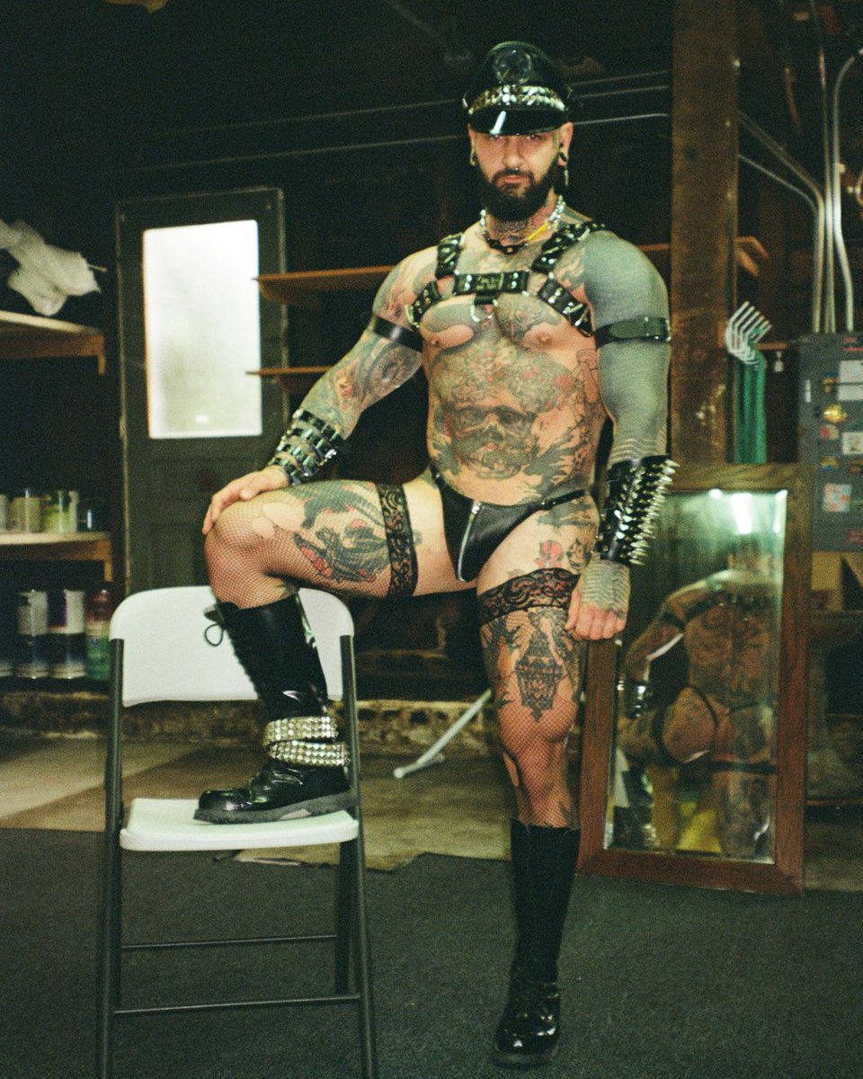 Strapp Metal tweet media