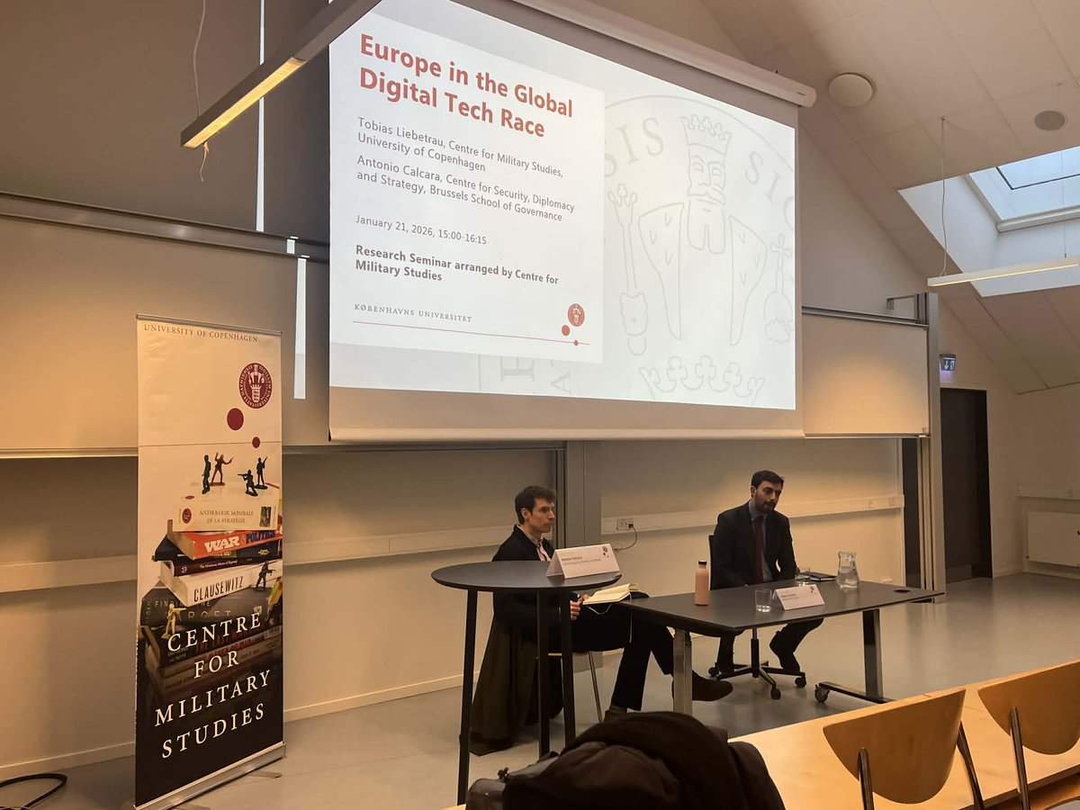 MilstudiesCPH's tweet photo. 🌐 Yesterday at CMS:  Research seminar with @AntonioCalcara  on Europe's position in the global digital tech race. Key insight: Europe has scientific strengths but structural gaps in hardware &amp; domestic demand creating tough trade-offs for defence &amp; innovation strategies. https://t.co/WYFJuR0x1D