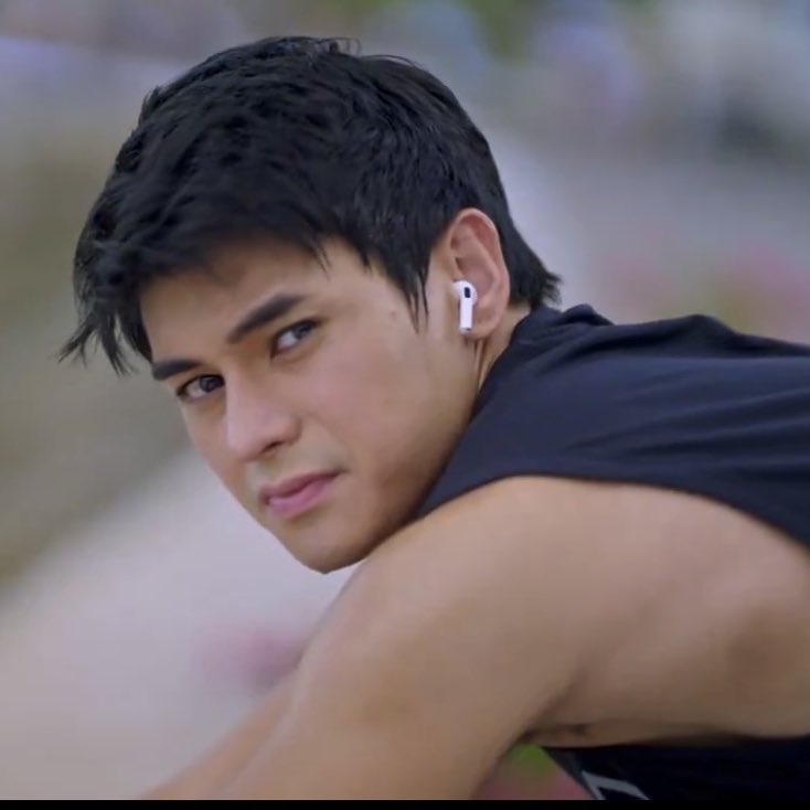 tyocolet's tweet image. cant wait to watch h88 🥹💛💛