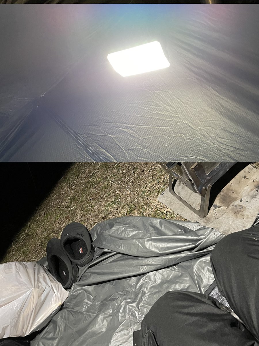 campdemo86's tweet photo. soomloomから届いたカードランタンOMNIとレッドレンザーML4を比較。ML4はアンバーつきで単純比較は難しいがかなり明るい。ヘッドライトなしでもいけそう。
デイキャンの焚き火にはちょっと眩しすぎるか。
#Soomloom
#カードランタン
#OMNI
#ML4
#キャンプ好きと繋がりたい https://t.co/4NG8tfMUio
