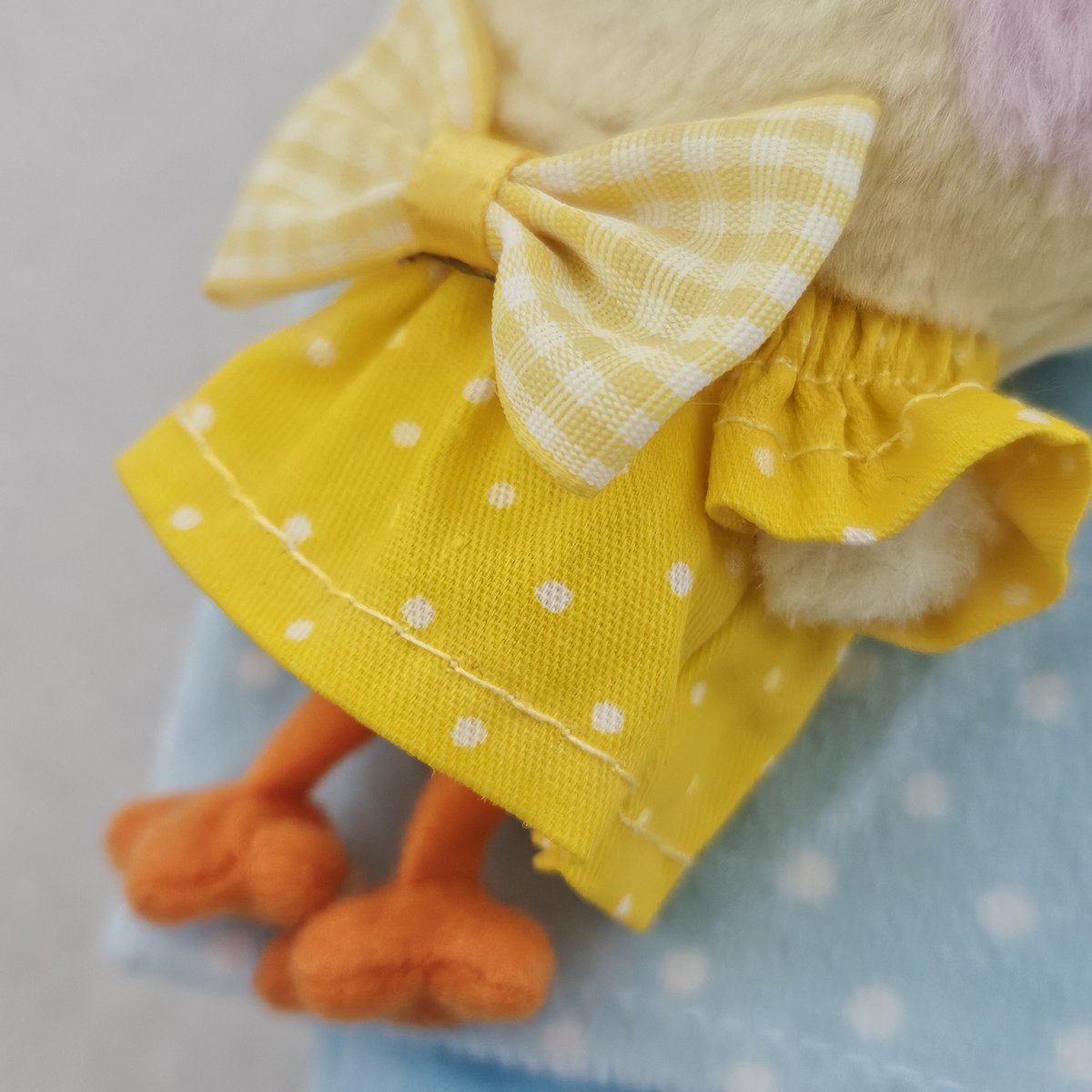 힝아리 날개가 보이는 옷은 처음임 ㅋㅋㅋㅋㅋㅋㅋ아