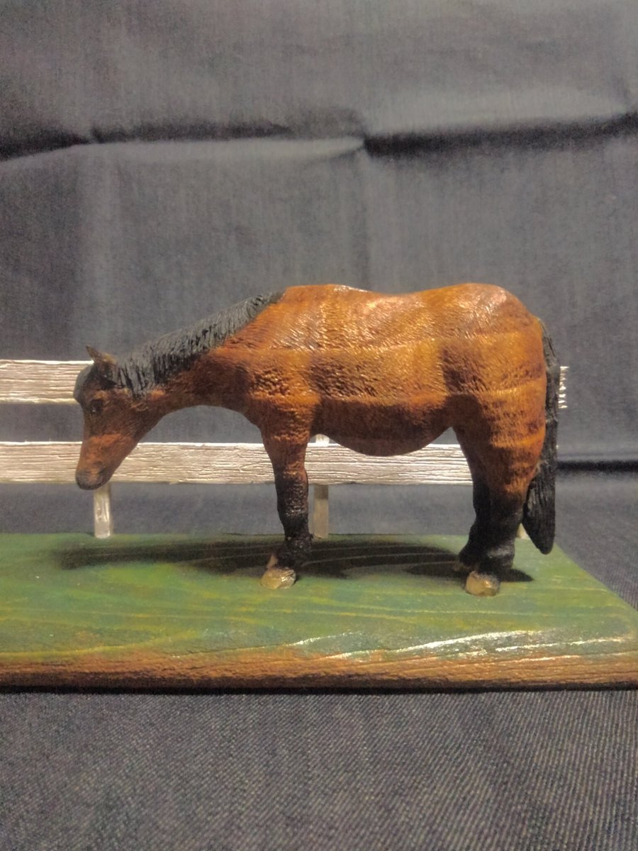 これにて終了～🔨 ⁡⁡ ⁡#コーギー #コーギー犬 #木彫りのコーギー