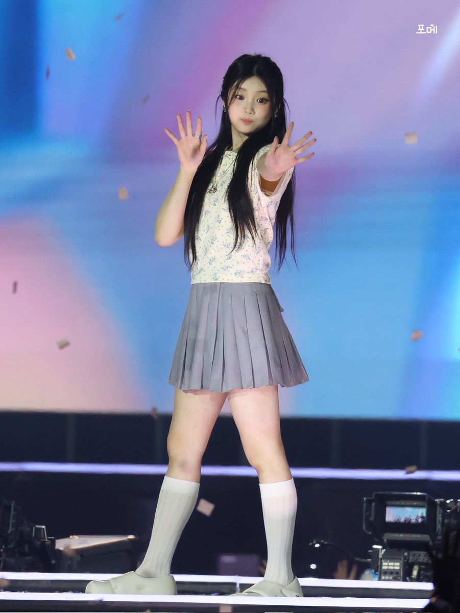 queen_never_die's tweet photo. 푸핰ㅋㅋㅋㅋㅋㅋㅋ https://t.co/5gzVltkq9f