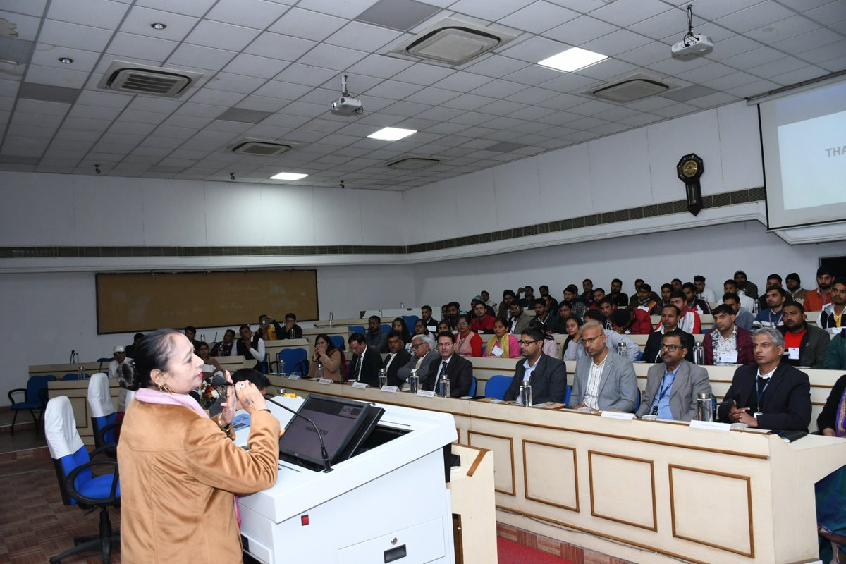 MunCorpGurugram's tweet photo. 🧹 स्वच्छ गुरुग्राम की दिशा में एक और सशक्त कदम

नगर निगम गुरुग्राम द्वारा सहायक सेनेटरी निरीक्षकों (ASI) की कार्यकुशलता बढ़ाने के उद्देश्य से हरियाणा लोक प्रशासन संस्थान (HIPA) में एक दिवसीय क्षमता विकास प्रशिक्षण कार्यक्रम का आयोजन किया गया। 

यह कार्यक्रम साहस एनजीओ के अलग करो प्रोग्राम के तहत संपन्न हुआ।

कार्यक्रम में मुख्य अतिथि श्रीमती राज रानी मल्होत्रा, निगमायुक्त श्री प्रदीप दहिया, अतिरिक्त निगमायुक्त श्रीमती अंकिता चौधरी, श्री यश जालुका व श्री रविन्द्र यादव, संयुक्त आयुक्त डॉ नरेश कुमार, रविन्द्र यादव, डॉ जयवीर यादव व डॉ प्रीतपाल सिंह ने स्वच्छता सेवाओं को मजबूत करने में ASI की अहम भूमिका पर प्रकाश डाला।

प्रशिक्षण सत्रों में ठोस कचरा प्रबंधन नियम, डोर-टू-डोर कलेक्शन, स्रोत पर कचरा पृथक्करण, MRF, रूट प्लानिंग, डिजिटल टूल्स, शिकायत निवारण, स्वच्छ सर्वेक्षण, मानसून प्रबंधन एवं फील्ड चुनौतियों जैसे विषयों पर विशेषज्ञों द्वारा विस्तृत मार्गदर्शन दिया गया।

 ऐसे प्रशिक्षण कार्यक्रमों से फील्ड स्तर पर बेहतर निर्णय, प्रभावी समन्वय और स्वच्छ, स्वस्थ व व्यवस्थित गुरुग्राम के लक्ष्य को नई गति मिलेगी।

#SwachhGurugram #CapacityBuilding #ASITraining #SolidWasteManagement #CitizenParticipation #MunicipalCorporationGurugram 

@MoHUA_India @YTKDIndia @SwachhBharatGov @SwachhBharat @MoHUA_India @MoJSDDWS @cmohry @NayabSainiBJP @Rao_InderjitS @VipulGoelBJP @csharyana @DiprHaryana @PradeepIAS_HR @OfficialGMDA @CPCB_OFFICIAL @CAQM_Official