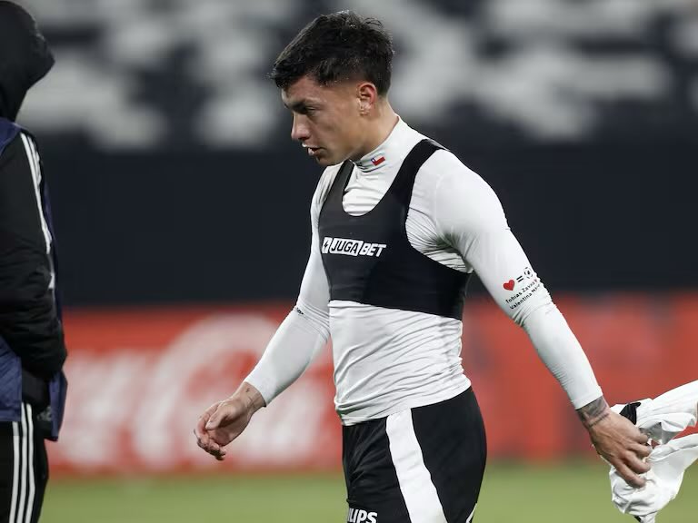 Lleva 3 procesos en CC.

3 DT! Quinteros y Almiron lo terminaron cortando y Ortiz es cuestión de tiempo para que lo haga igual.

Lleva como 4 goles en todos esos años, los mismos que hizo Lezcano en una temporada.

Su único logro fue errar un gol contra CC con otra camiseta.