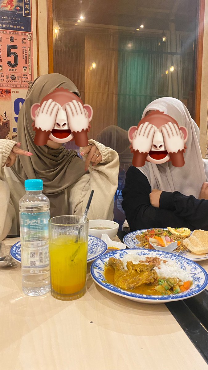 ndokesapi's tweet image. Momong adek, biar kalau di ajak ngedet cowok selain kakanya gk kebucinan… masnya berusaha ngetreat adeknya sebaek mungkin