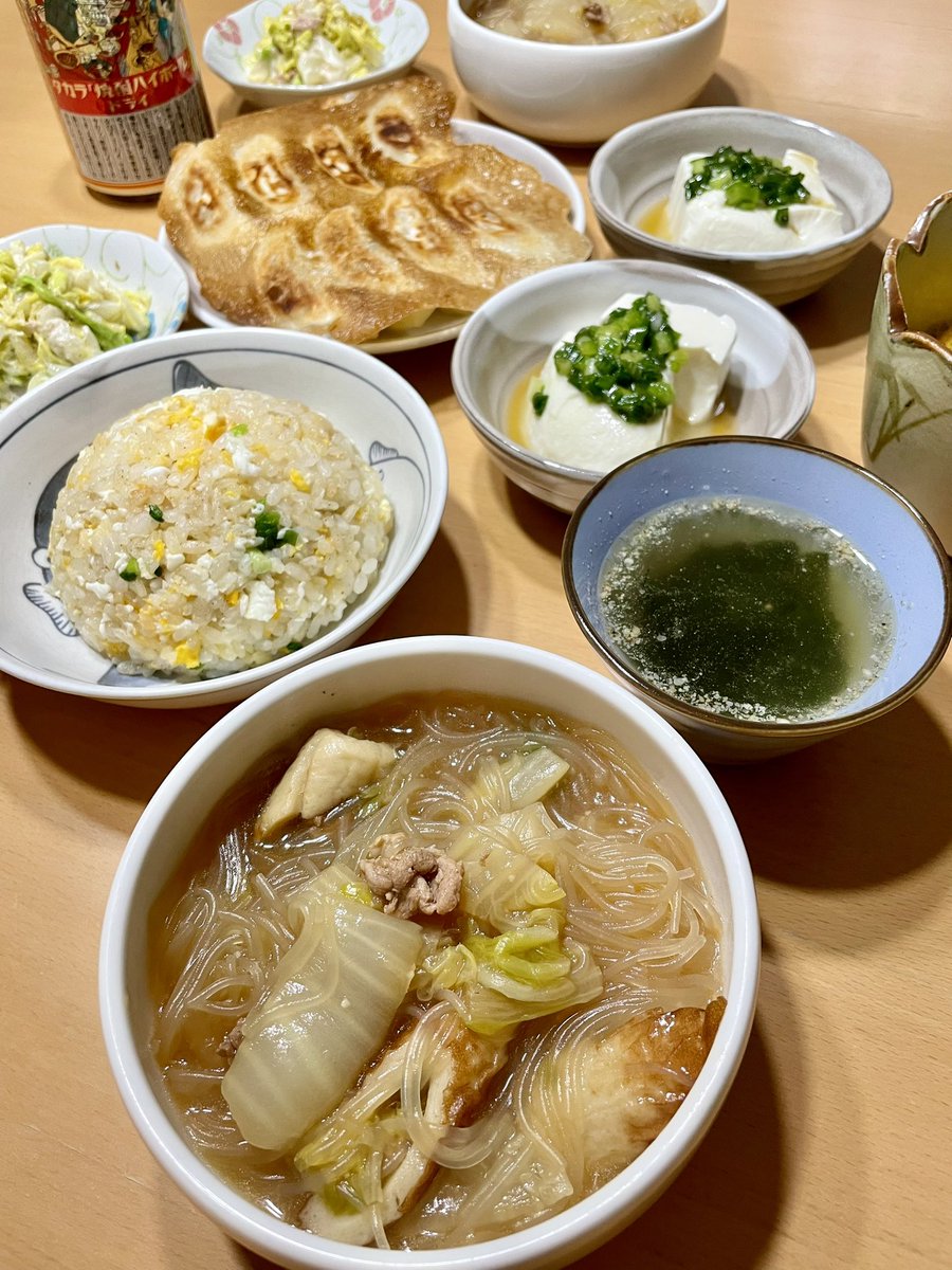 syousinsyuhu's tweet image. 娘の大好物♩春雨のうんまいやつ😋で晩ご飯！