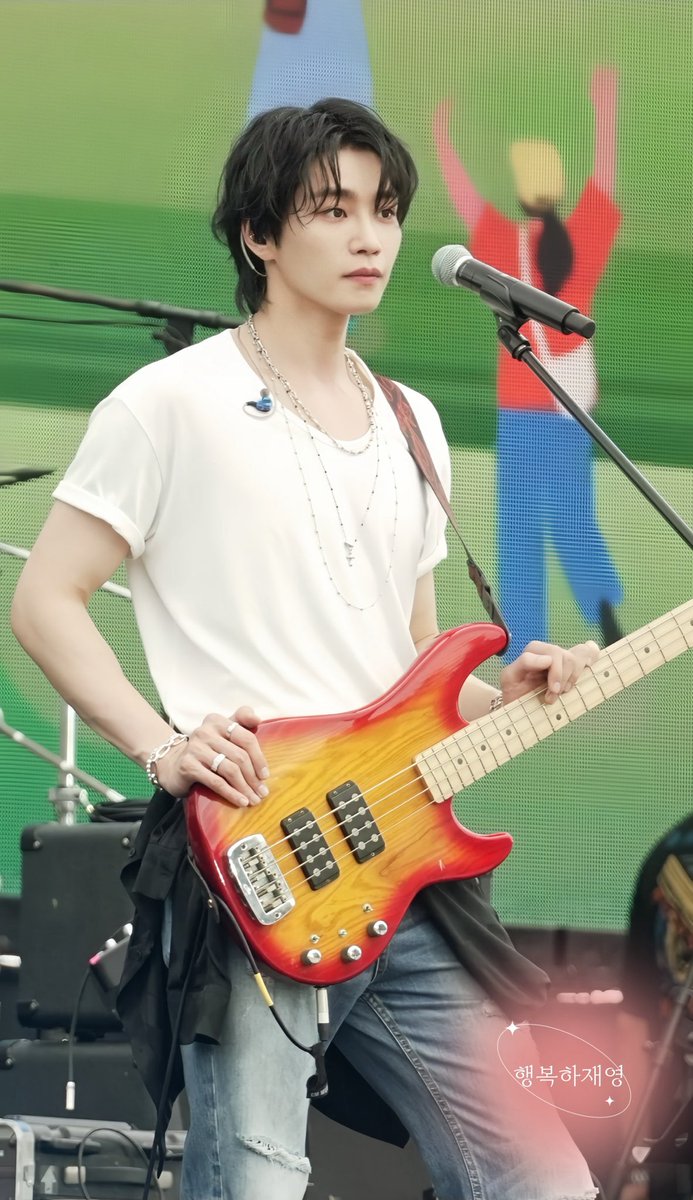 darlkjy's tweet image. once we get to this jaeyoung (i assume in the final episode) it's over for me like- HE'S SO FINE