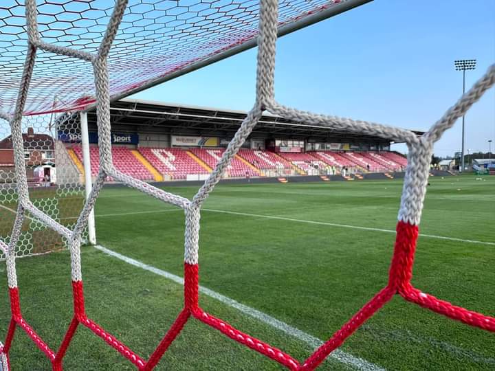 Portadownfc's tweet photo. Glenavon have announced that our Sports Direct Premiership fixture against them on Saturday 28th February at Mourneview Park is a ticket only game. 

🎫 Tickets can be purchased via the link below

https://t.co/QAULkC2zsp https://t.co/uxPWjqwp8Q