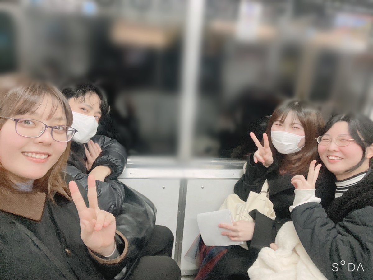 Salonde1's tweet photo. BOX席、BOX席にて📷
(⚠︎迷惑にならないよう注意しながら撮影しております。)

本日稽古でした✴︎楽しかったー♩

全員で動いてあれこれ試行錯誤しました。2月には台本を外すみたいよ！？

本フライヤーもそろそろ出来上がる予感…

3/14(土)、ぜひぜひお楽しみに！ https://t.co/WeWvvHTTRC