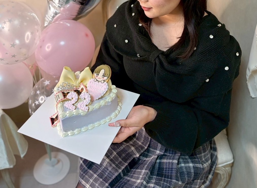 llann05's tweet photo. 2026.0122🩷
琉弥くん22歳のお誕生日おめでとう💗
22歳もたくさん活躍できますように✨️
ずっとだーいすきだよ( ᵒ̴̶̷̤◦ᵒ̴̶̷̤ )♡
 #宮世琉弥生誕祭2026 #宮世琉弥 
@miyase_staff @miyase_fcstaff https://t.co/bTAO7Vin6H