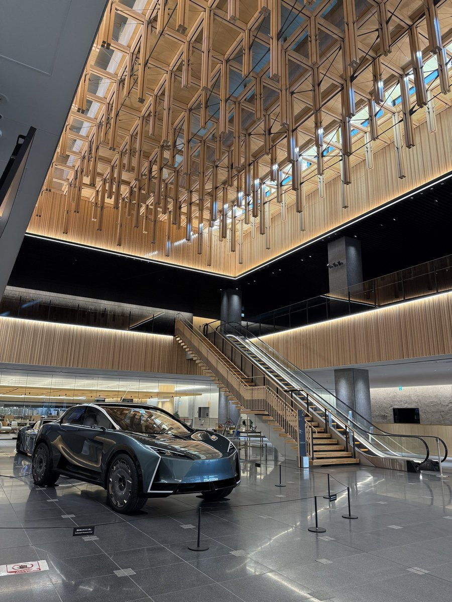 StreamFrontZEN's tweet image. シュミレーターで下山テストコースを走れるのでオススメです。

クルマとドライバーを確かに鍛えられる道でした