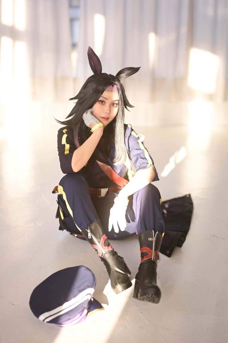 chiri_menjakk0's tweet image. cosplay
ウマ娘 フェノーメノ
────────────────

『ボスも休憩中でありますか？』

────────────────
Photo. @hasewo8492 
umamusume Fenomeno