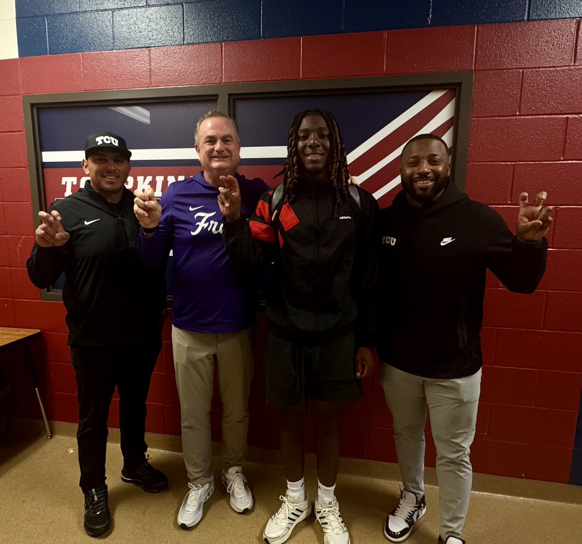 𝑩𝒍𝒂𝒌𝒆 𝑱𝒆𝒏𝒌𝒊𝒏𝒔 tweet media