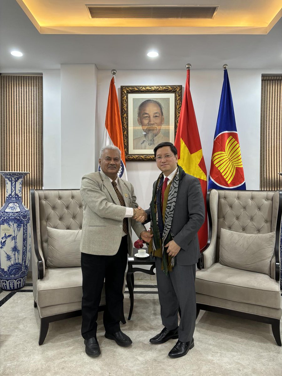 Viet Nam Embassy in the Republic of India tweet media