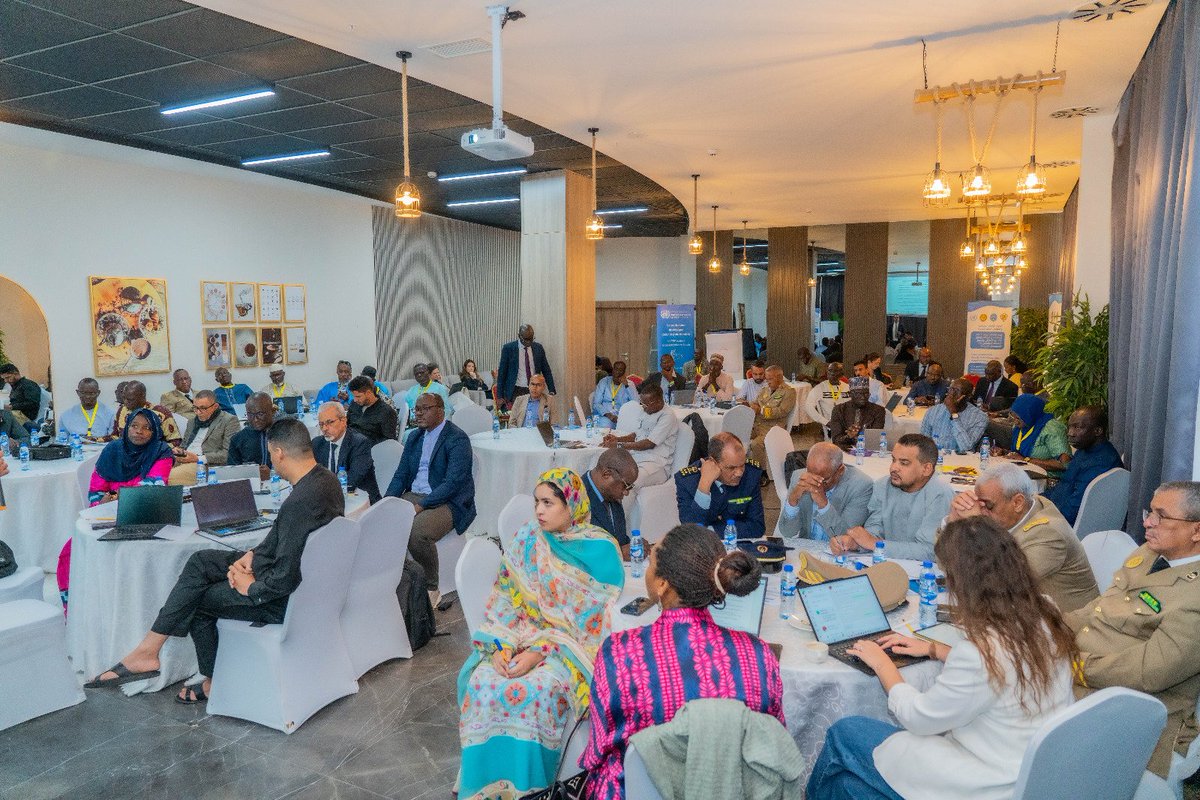 PBFMauritanie's tweet photo. ✅️ Clôture à Nouakchott, ce 21 janv de l’atelier régional du projet Eau, Résilience Climatique &amp; Consolidation de la Paix
🇲🇷 🇲🇱 🇸🇳 valident un cadre commun pour améliorer l’accès à l'eau renforcer la résilience &amp; prévenir les conflits

@UNPeacebuilding @UNICEF  @ONUmigration 🇺🇳 https://t.co/hboeF0wi9T