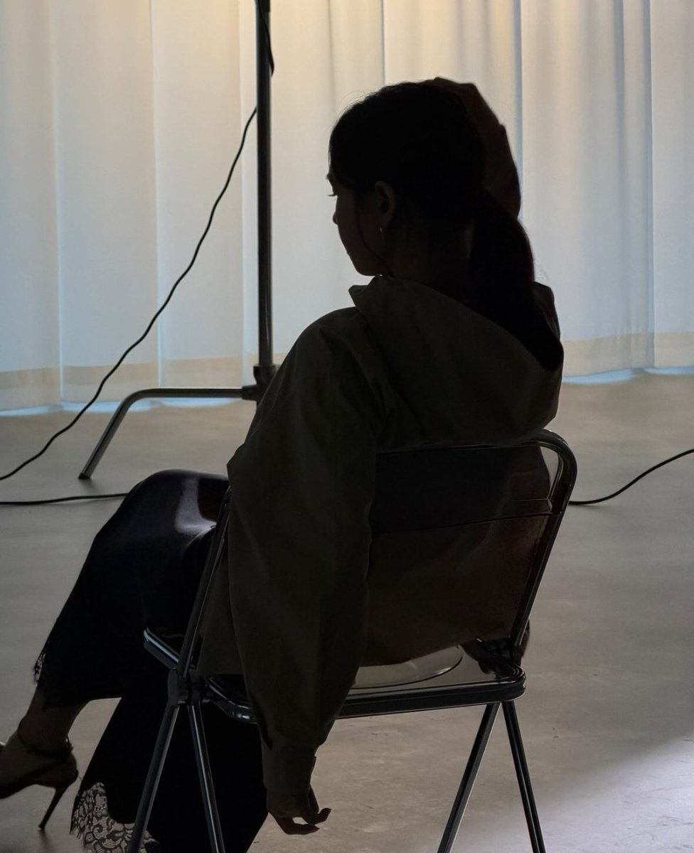 그림자 때문에 궁녀머리? 같아서 설렘
잘어울릴듯