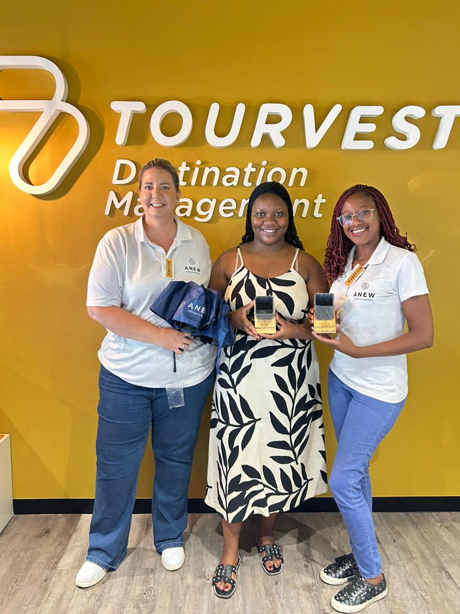 TourvestDM tweet media