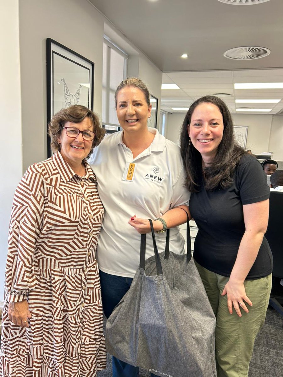 TourvestDM tweet media