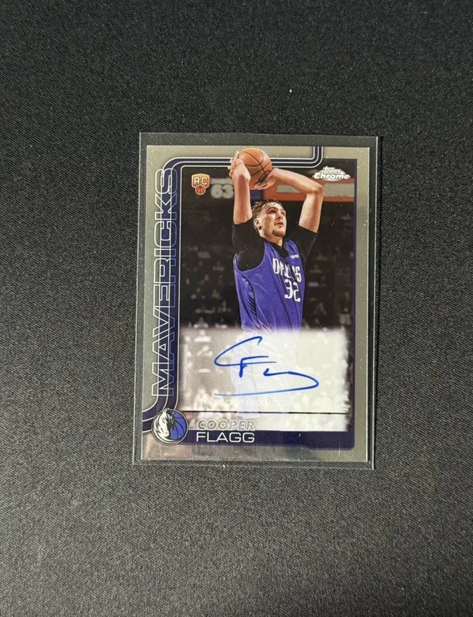 joesportscard's tweet image. 🎁Appreciation Day Giveaway🎁

Winner Announced Tuesday 

🔥 2025-26 Topps Chrome Cooper Flagg Rookie Auto True On Card 

To enter
1. Follow
2. Retweet
3. Like